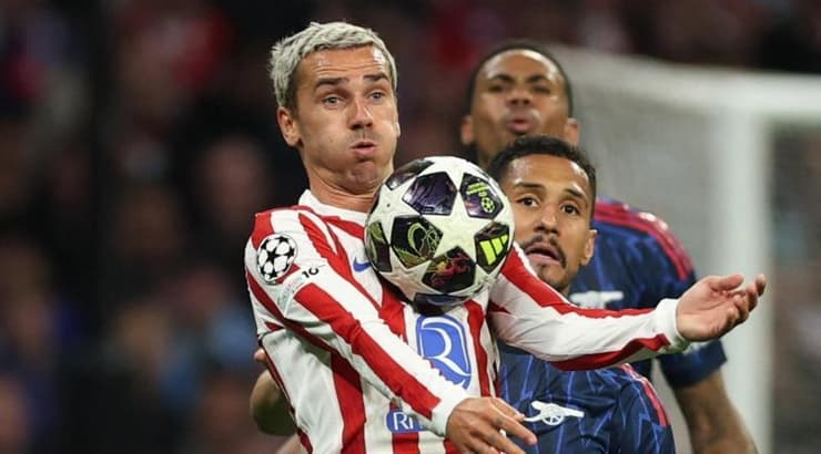 גריזמן משתלט על הכדור