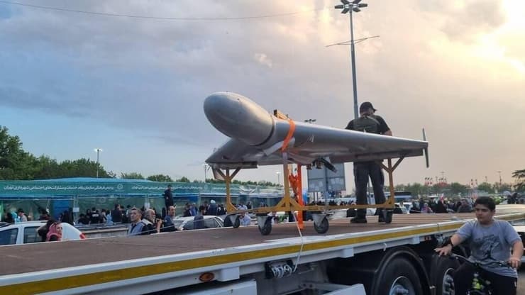 במסגרת ציון יום השנה להולדת האימאם רזא, תושבי איראן יצאו לרחובות להראות תמיכה במשטר ובמנהיג העליון מוג'תבא חמינאי