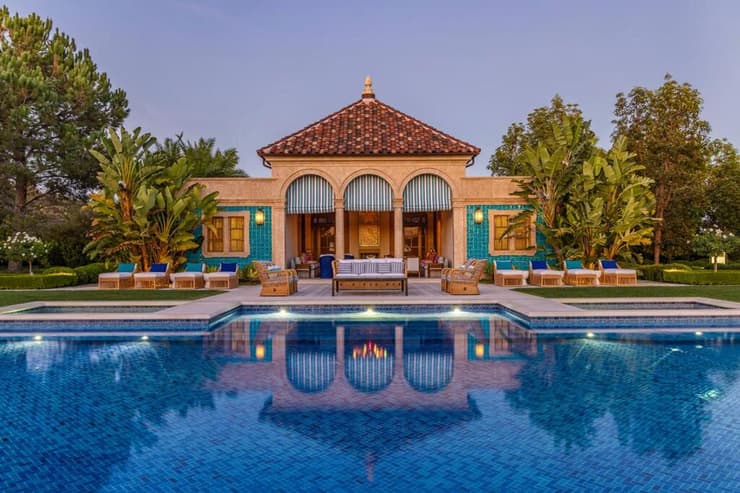 האחוזה של משפחת המלוכה הקטארית אל ת'אני ב בל אייר ב לוס אנג'לס