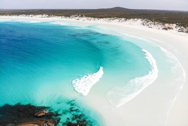 WHARTON BEACH, אוסטרליה