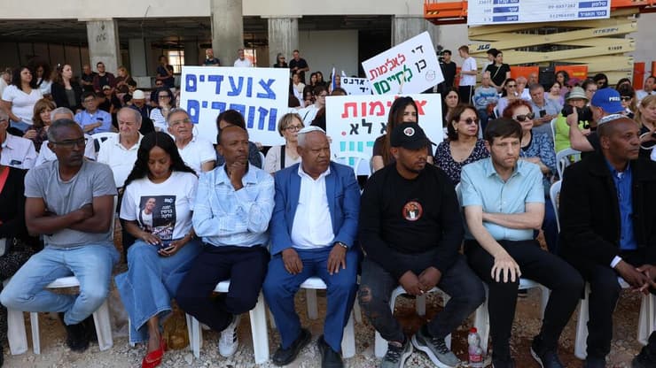 טקס הנחת אבן פינה להיכל ספורט על שם ימנו בנימין זלקה בפתח תקווה
