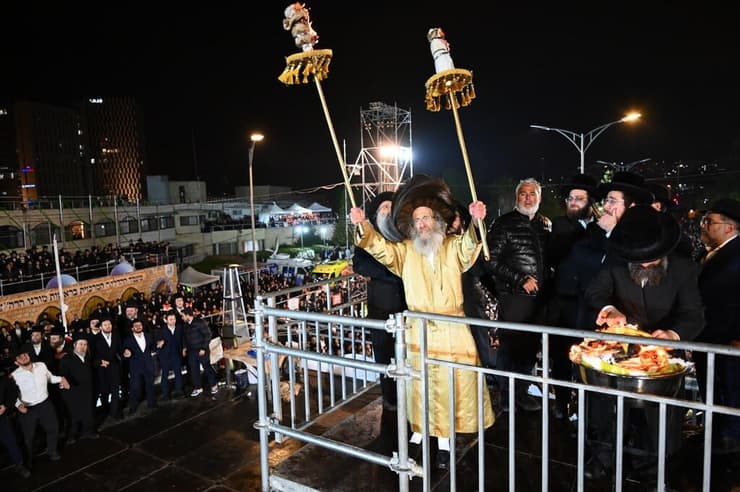 ההדלקה של הרב אלימלך בידרמן בירושלים