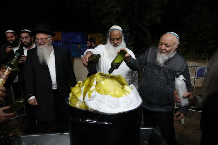 ההדלקה של הציונות הדתית במירון (צילום: טל שחר) ההדלקה של הציונות הדתית במירון