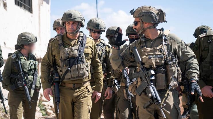 הרטמכ"ל זמיר בביקור בדרום לבנון