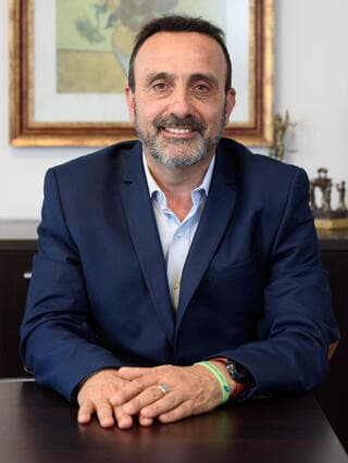 עו"ד אילן שרקון
