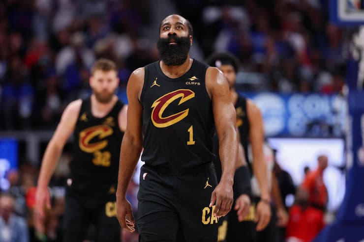 כמו טקס מייאש שחוזר על עצמו. הארדן (צילום: Gregory Shamus / GETTY IMAGES NORTH AMERICA / AFP) הארדן