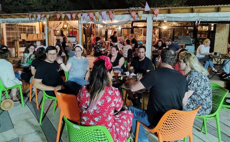 פאב המפלצת (צילום: עיריית ירושלים) פאב המפלצת