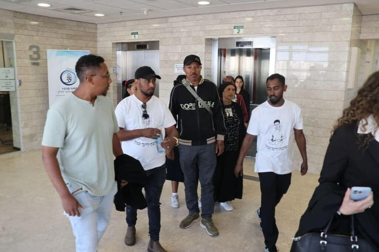 צילום: מוטי קמחי משפחתו של ימנו זלקה ז"ל בבית המשפט המחוזי בלוד
