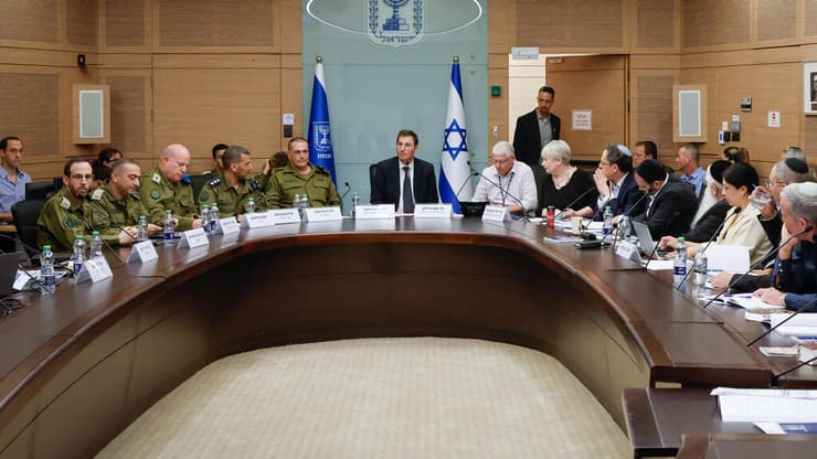 ועדת החוץ והביטחון (צילום: נועם מושקוביץ, דוברות הכנסת) ועדת החוץ והביטחון