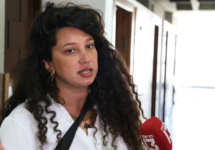 שי-לי עטרי בדיון בנוגע להסרת צו איסור פרסום לחשוד באונס שלה (צילום: שאול גולן) שי-לי עטרי בדיון בנוגע להסרת צו איסור פרסום לחשוד באונס שלה