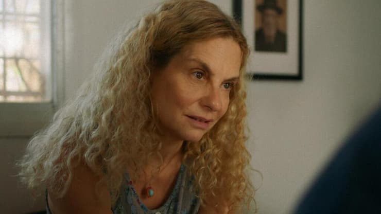 מתוך "לא לריב" (צילום: באדיבות אנדמול ישראל וכאן 11) אביגיל אריאלי בסדרה "לא לריב"