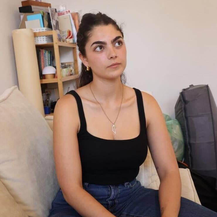 ספיר גולן, שורדת נובה ומתנדבת בעמותה