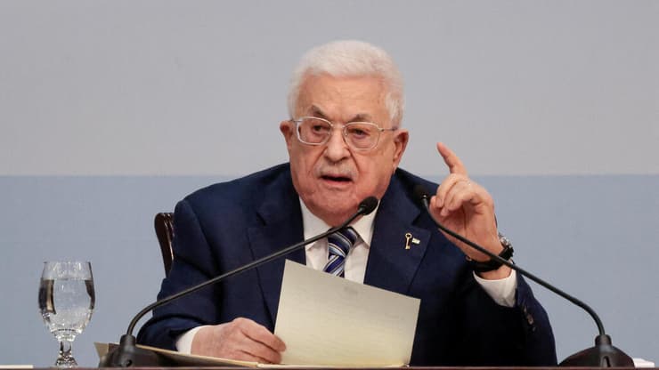 אבו מאזן. נמצא בשפל, יחד עם חמאס (צילום: REUTERS/Mohammed Torokman) אבו מאזן