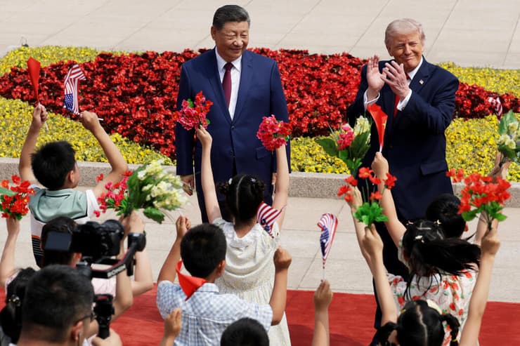 Photo by Alex Wong/Getty Images פגישתם של נשיא ארה"ב דונלד טראמפ ונשיא סין שי ג'ינפינג בבייג'ינג