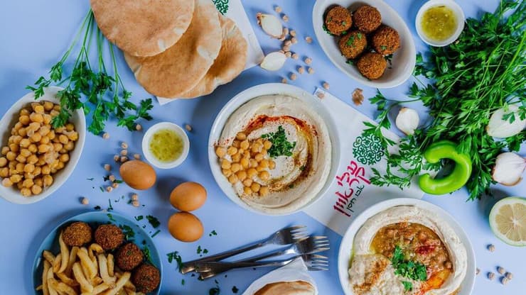 אבו חסן עלי קראון (באדיבות wolt) אבו חסן עלי קראון
