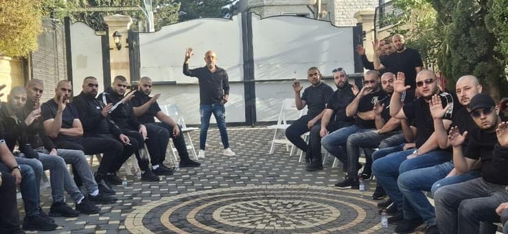 הסולחה בין משפחת עיאט חרירי מבקה אל-גרביה וארגון חרירי