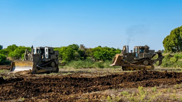 "במהלך המלחמה, קיבלנו כל יום דיווחים על כמה חיילים זה הציל", מעיין (צילום: דוברות התעשייה האווירית לישראל) המהנדסות שמנווטות את חזית הלחימה הטכנולוגית של ישראל