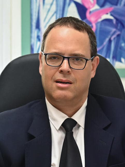 עו"ד שי איל