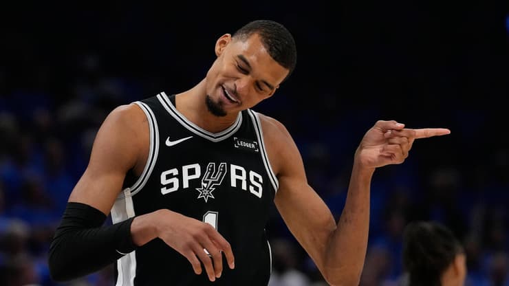 ויקטור וומבניאמה (צילום: AP Photo/Tony Gutierrez) ויקטור וומבניאמה
