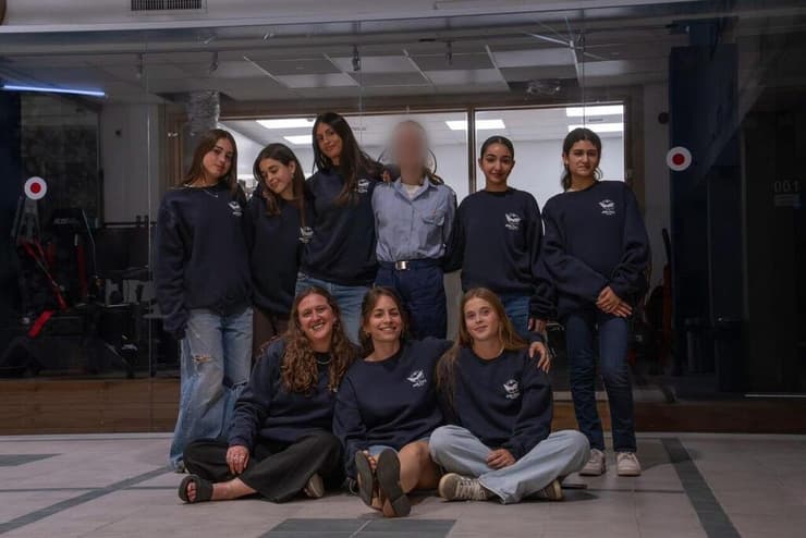 "נייצר את הקרקע וניתן את הכלים, אבל את המיונים והמבחנים הן נדרשות לעבור כמו כולם"   