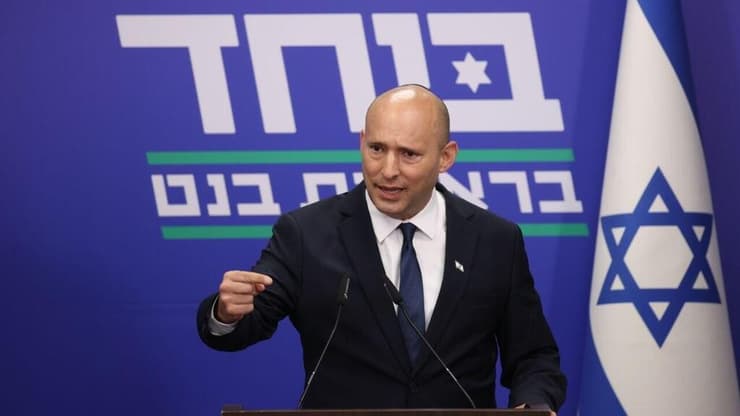 בנט: "מדובר בחוק אנטי ציוני" (צילום: אלכס קולומויסקי) נפתל בנט