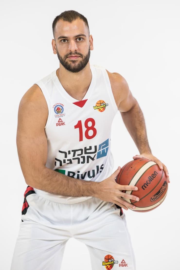 "הוא חלק בלתי נפרד מזה. הזוי שעשינו את זה בלעדיו". רז אדם ז"ל (צילום: ליגת ווינר סל, עודד קרני) רז אדם