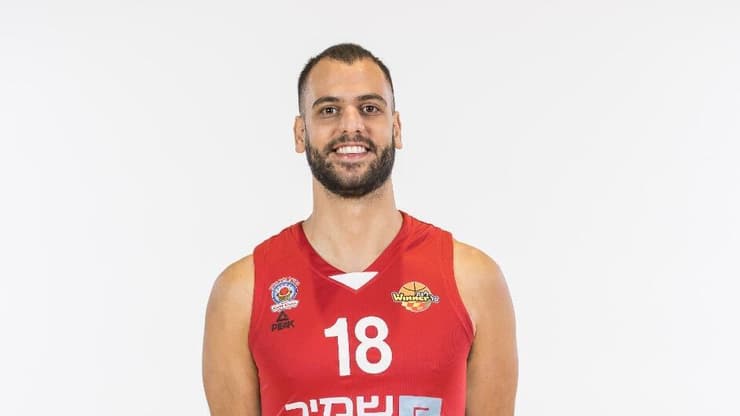 "אדם מיוחד". רז אדם (צילום: ליגת ווינר סל, עודד קרני) רז אדם