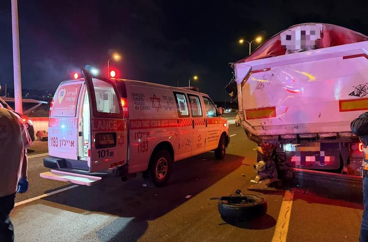 צילום: תיעוד מבצעי מד"א זירת התאונה הקטלנית בכביש 7