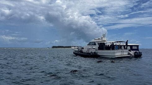 צילום: Maldives President’s Office/ Handout via REUTERS צילום: Maldives President’s Office/ Handout via REUTERS