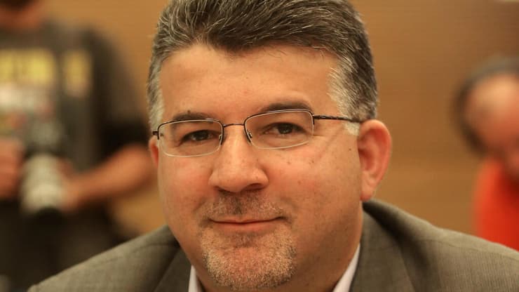 ד"ר יוסף ג'בארין, יו"ר חד"ש. "רק רשימה גדולה תשלח הביתה את ממשלת נתניהו" (צילום: אלכס קולומויסקי) יוסף ג'בארין