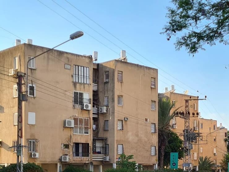 רחוב לאה גולדברג פתח תקווה