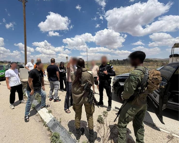 הישראלים בשכם חילוץ הישראלים משכם