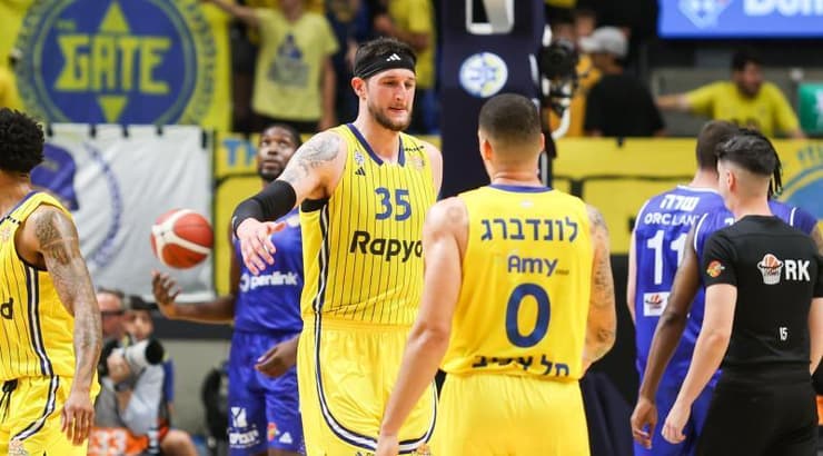 איפה לונדברג וזאק הנקינס (שחר גרוס) איפה לונדברג וזאק הנקינס