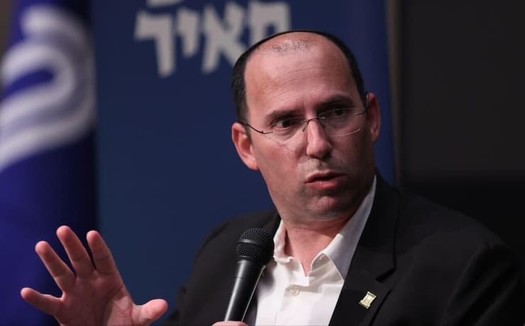 שמחה רוטמן באירוע השקה לספר "כן אדוני הנשיא"