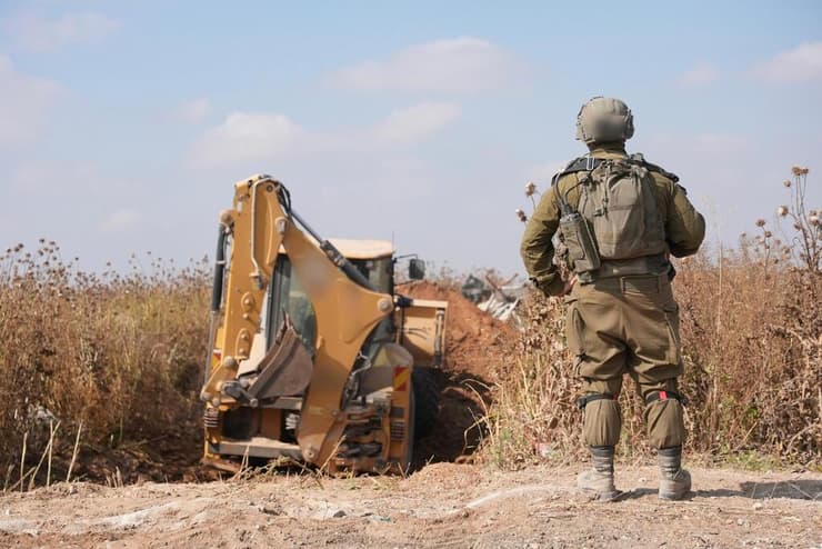 צילום: דובר צה"ל כוחות החטיבה הצפונית ויחידת יהל״ם במבצע הנדסי להשמדת תוואי טרור במרחב בית חאנון