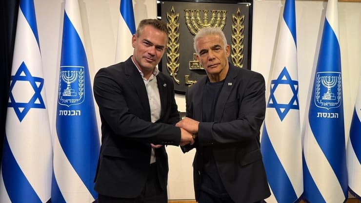 יאיר לפיד ובועז טופורובסקי