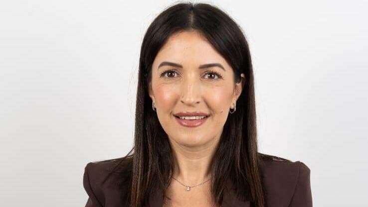 "אני קמה כל בוקר עם חיוך אמיתי". המחנכת שקמה אליסיאן (צילום: נוי נפתלי) שקמה אליסיאן, מחנכת, בי"ס ע"ש אריאל שרון, נהריה