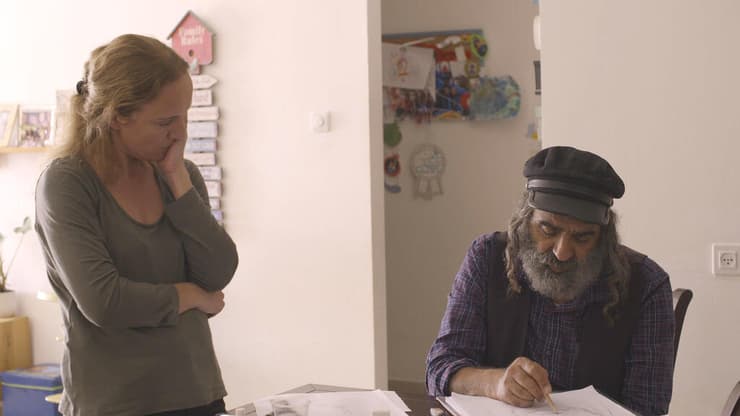 "בהתחלה להמון אנשים היו טענות על הציורים". ג'יבלי ואריס סיבוני גיל ג'יבלי ואריס סיבוני