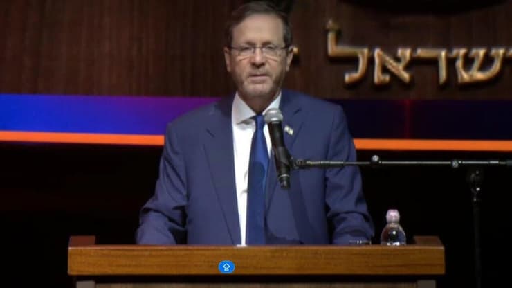 הנשיא הרצוג בגמר "המורה של המדינה" (מתוך המשדר) הנשיא הרצוג בגמר "המורה של המדינה"
