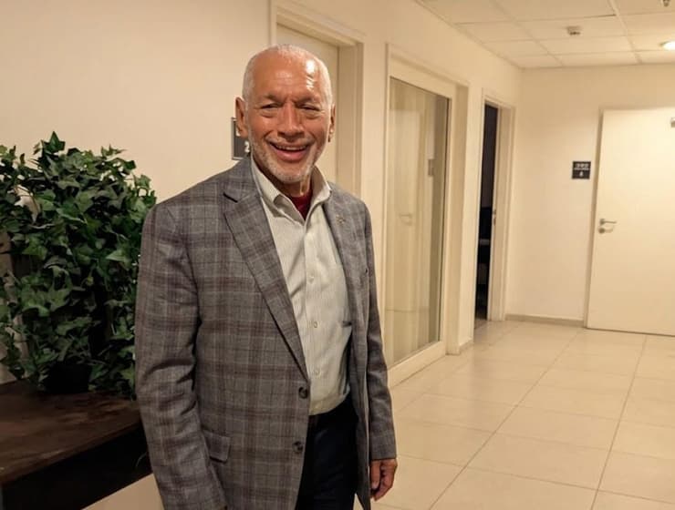 ייתכן מאוד שהאנשים הבאים על הירח יהיו סינים, וזה בסדר. הם מתכננים הרבה קדימה. צ'רלס בולדן בכינוס החלל הישראלי בתל אביב, ינואר 2026 (צילום: איתי נבו, מכון דוידסון לחינוך מדעי) ייתכן מאוד שהאנשים הבאים על הירח יהיו סינים, וזה בסדר. הם מתכננים הרבה קדימה. צ'רלס בולדן בכינוס החלל הישראלי בתל אביב, ינואר 2026