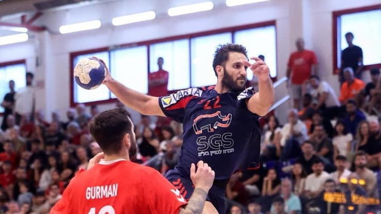 א.ס רמה"ש רחוקה ניצחון אחד מאליפות (צילום: הדר ואן קולא, איגוד הכדוריד) א.ס רמה"ש מול הפועל ראשל"צ כדוריד