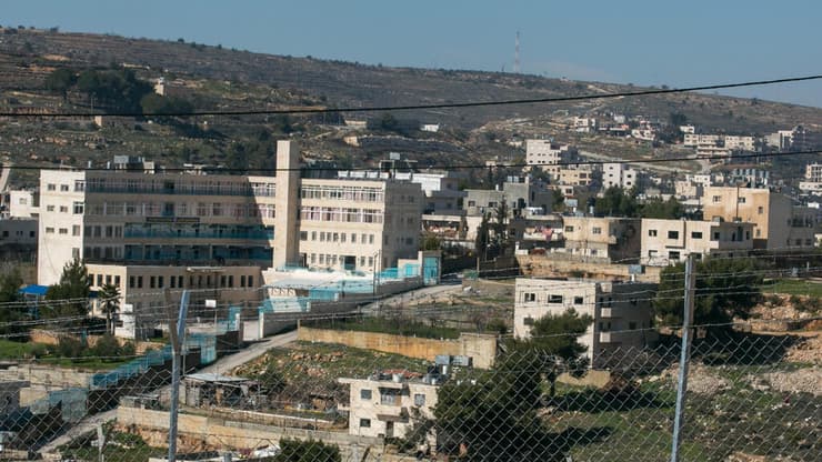 אפרת (צילום: אוהד צויגנברג) אפרת