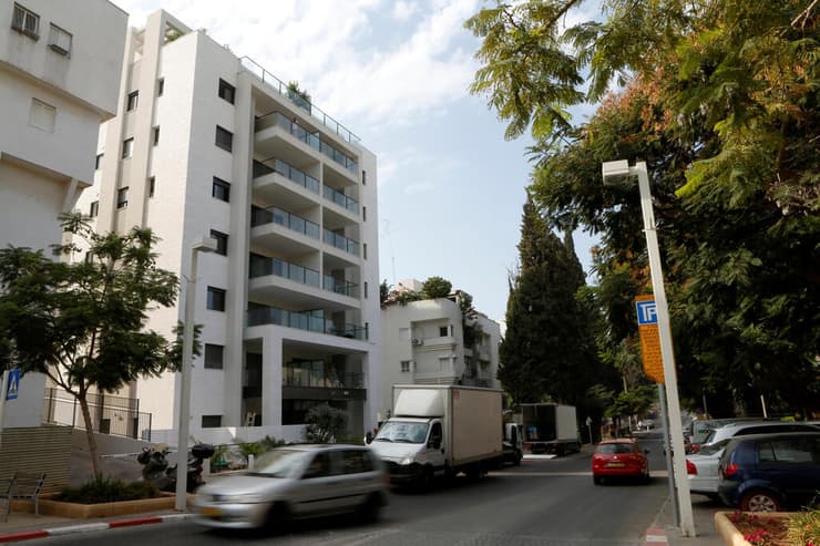 רחוב בורוכוב בגבעתיים (צילום: עמית שעל) רחוב בורוכוב בגבעתיים