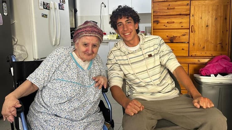 "קיבלתי חברה לחיים והרבה עצות טובות". החניך משה אוברשטיין (באדיבות מועצת המכינות הקדם צבאיות וקרן מתנאל) "קיבלתי חברה לחיים והרבה עצות טובות". החניך משה אוברשטיין