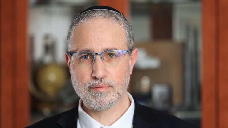 שמואל בן עזרא