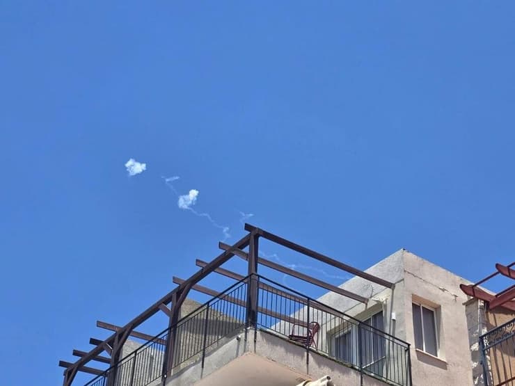 יירוטים בצפת (צילום: שמעון אלבז ) יירוטים בצפת