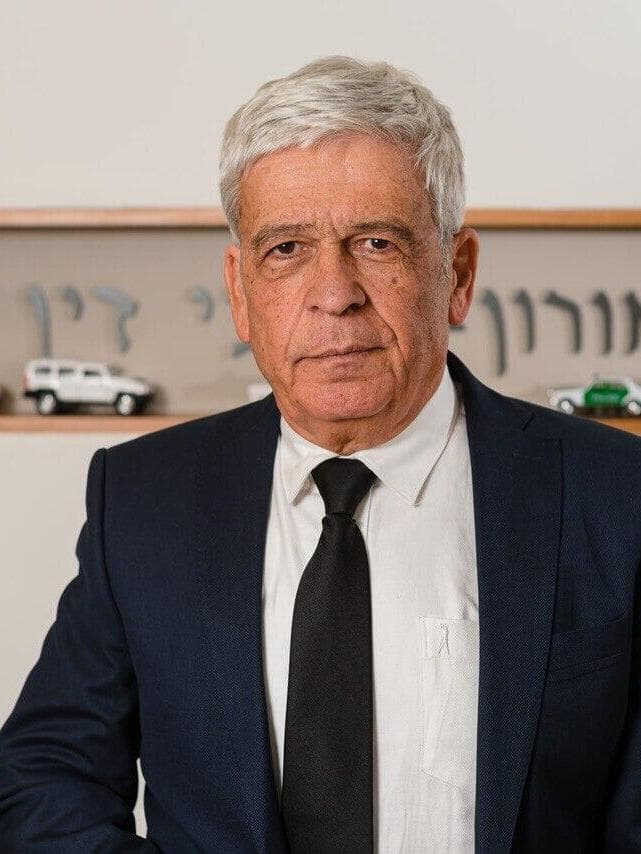 עו״ד אילון אורון