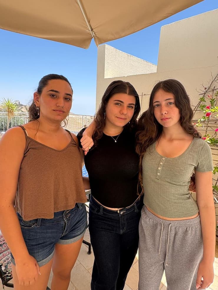 מימין לשמאל: זהר סופר, ליאן פרידמן ונחל ינין