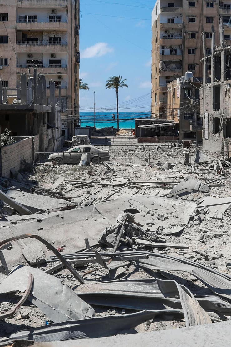 הרס בצור בעקבות תקיפות צה"ל (צילום: REUTERS/Aziz Taher) צור