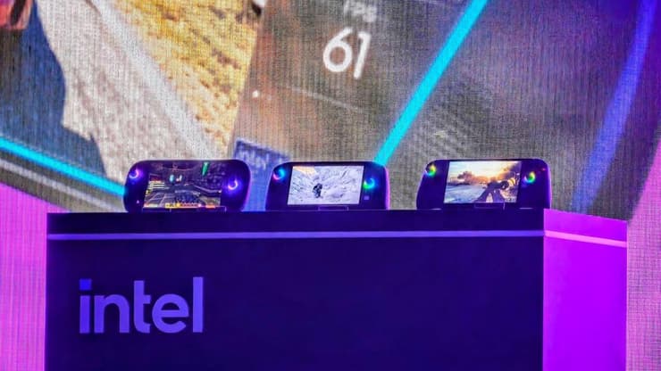 קונסולות PC עם שבבי הפנתר לייק של אינטל (רפאל קאהאן) קונסולות PC עם שבבי הפנתר לייק של אינטל